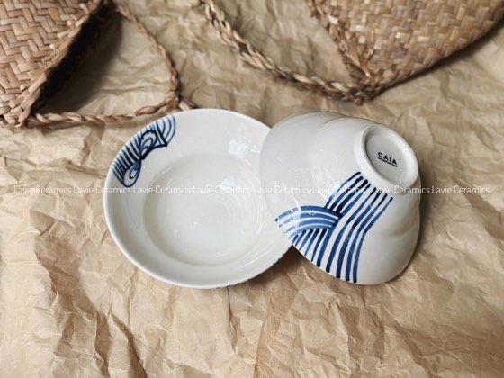 Bát tô dáng chiết yêu