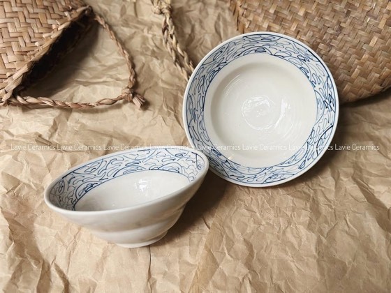 Bát tô dáng chiết yêu