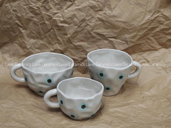 Cốc méo vẽ hoa